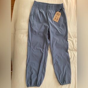 Hiking pants from Avalanche.